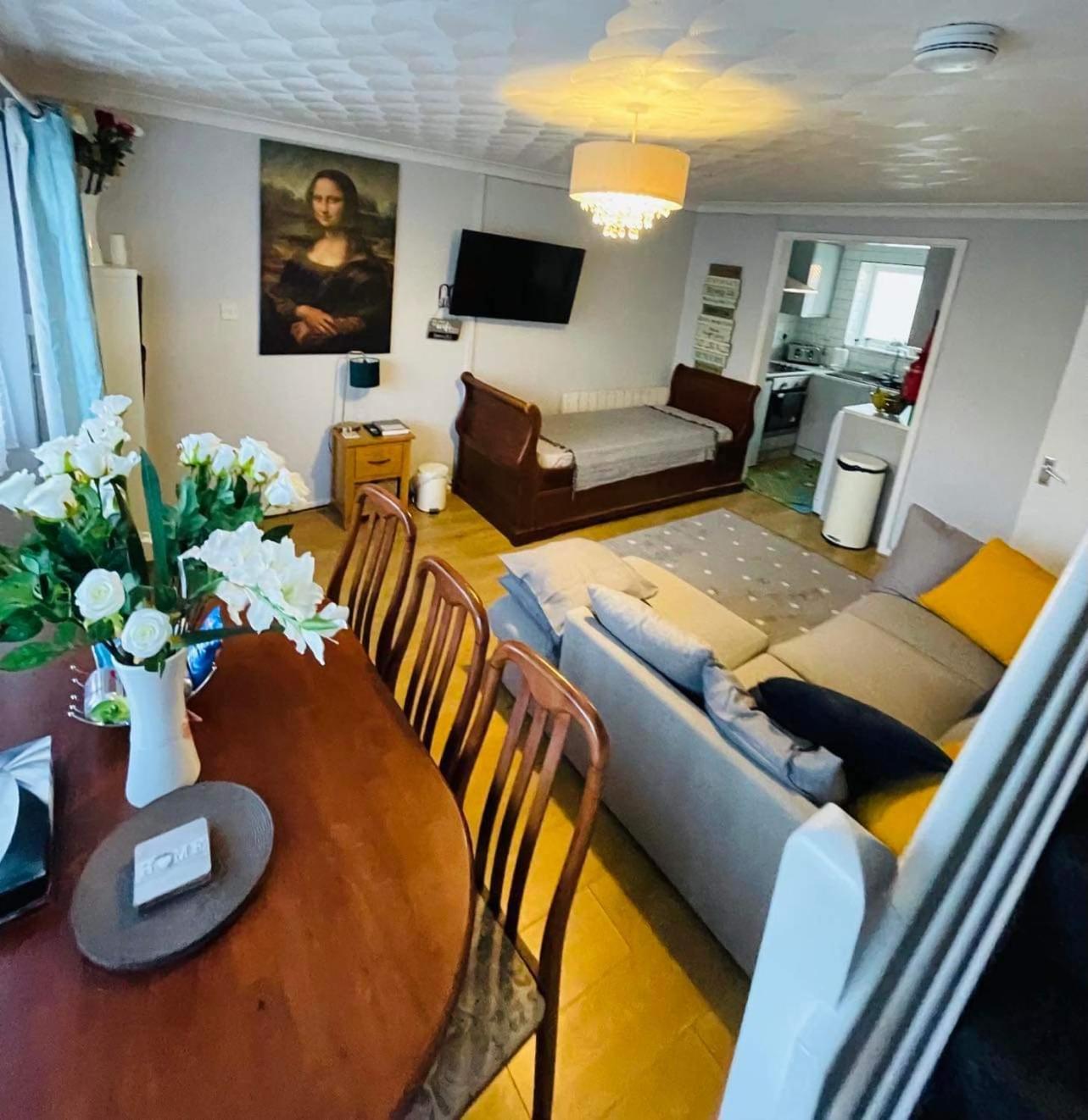 Villa Sea View 3-Bed Heated Pool Eat Bar Kids Park Lowestoft Zewnętrze zdjęcie